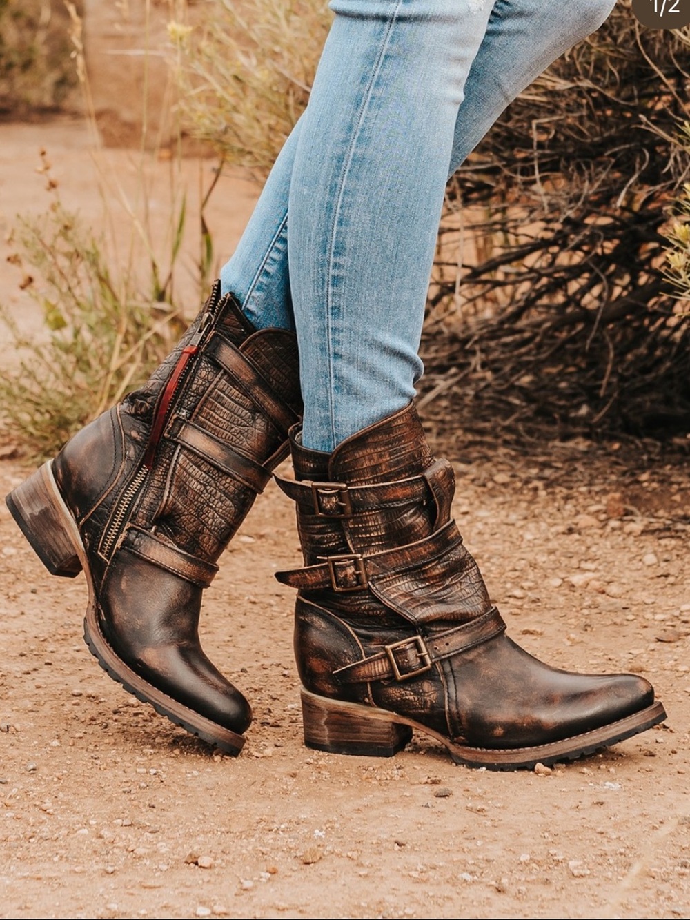 Freebird | Women's Boho Western Distressed Apex Moto Boots Size 8 Brown Croc